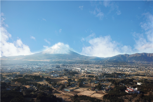 富士山火山最新消息,富士山火山最新消息及其相關(guān)觀點(diǎn)論述