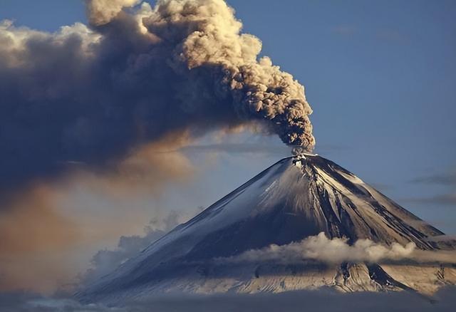 火山極速版最新版本,火山極速版最新版本，時代的產(chǎn)物與技術(shù)的飛躍