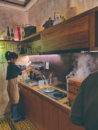 電視貓最新版本下載，小巷深處的特色小店探秘之旅